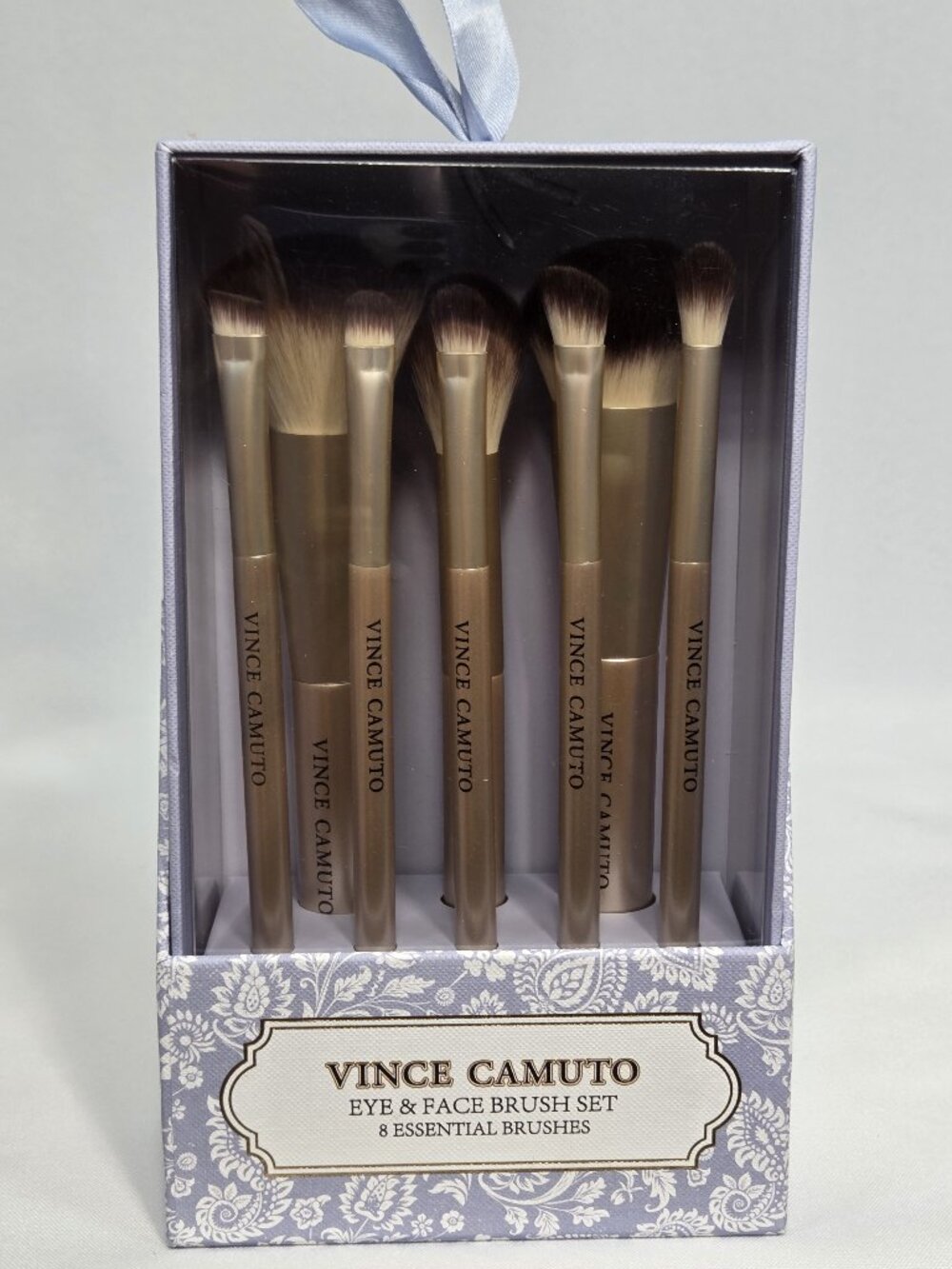 Vince Camuto Eye & Face Brush Set 8 Essential Synthetic Makeup Brushes NIB